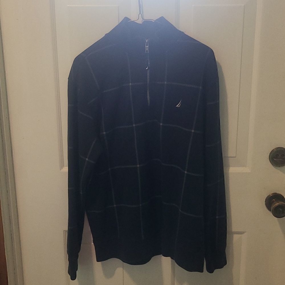 Medium Naitica Long Sleeve Pullover